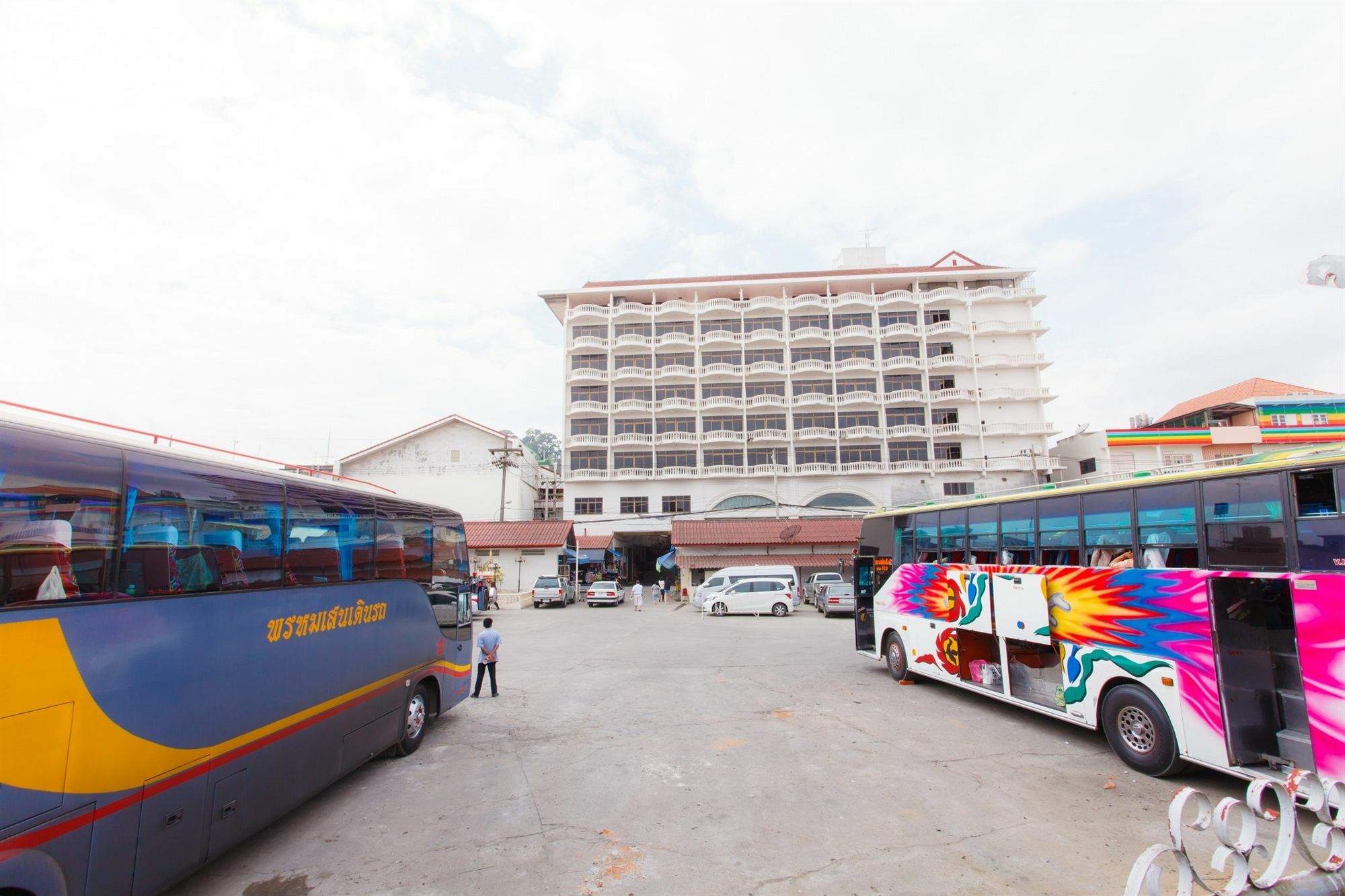 CAPITAL O 1115 Wang Thong Hotel Maesai Mae Sai Bagian luar foto